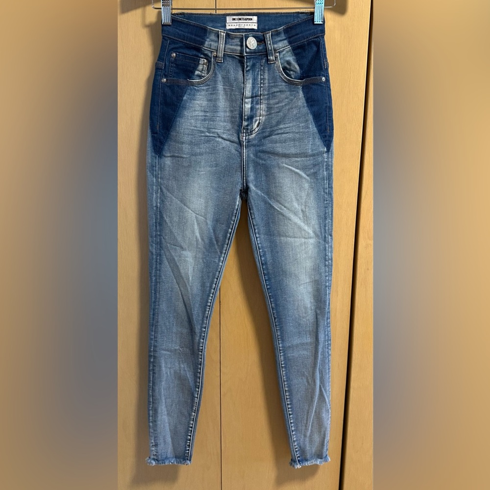 One Teaspoon Freebirds II Super High-Waist Skinny Jeans - NWOT